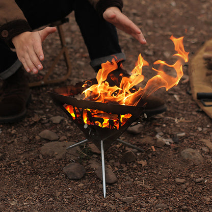 Foldable Triangle Fire Pit