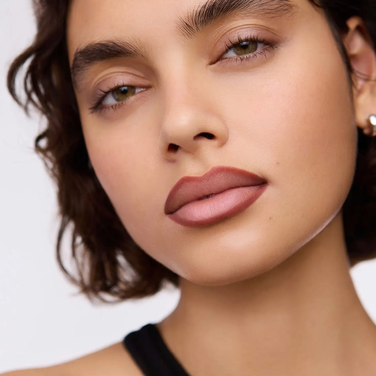 Creamy Lip Contour Pencil | Precise, Transfer‑Proof 6‑Hour Lip Liner